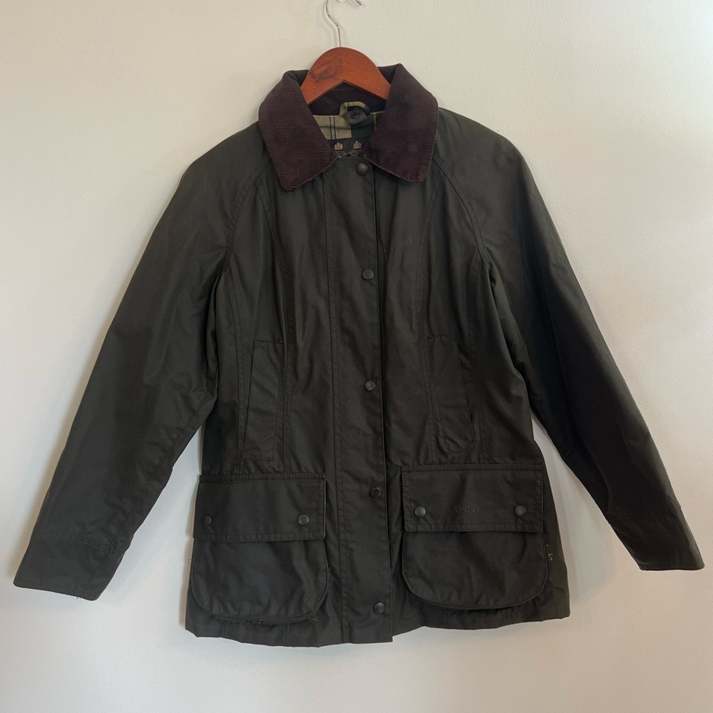 Barbour Beadnell Wax Jacket - Green - women’s US size 4